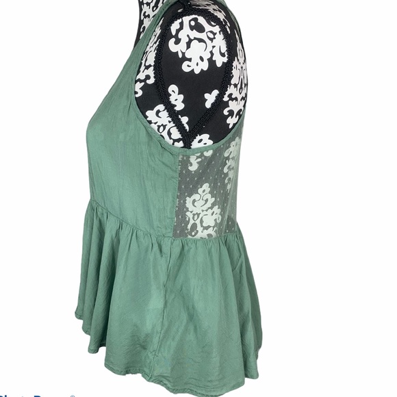 🍀Forever21 Top Peplum Green Mesh Back Sleeveless - Picture 4 of 8